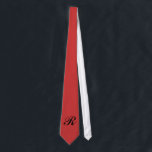 Gravata Monograma Red Tie<br><div class="desc">Ninguém ficará melhor do que você quando vestir esta gravata com a sua inicial. Adicione a inicial que você deseja no campo fornecido. Você pode adicionar uma ou mais iniciais ou um nome,  a escolha é sua. O estilo,  o tamanho e a cor do tipo também podem ser alterados.</div>