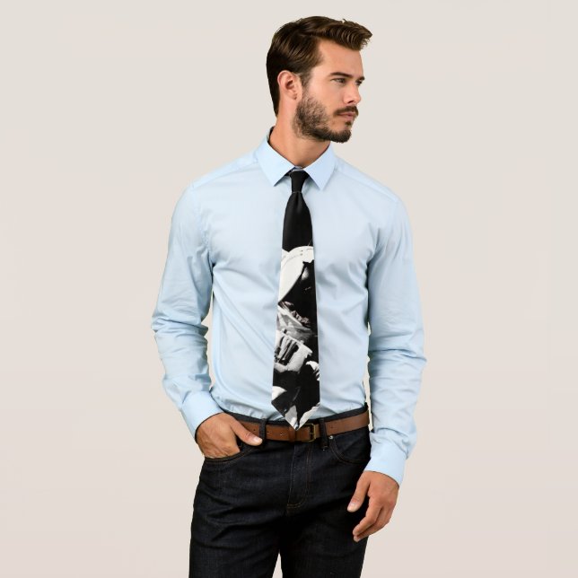 Gravata NASA Apollo 17 Astronaut Black White Artistic (In Situ)