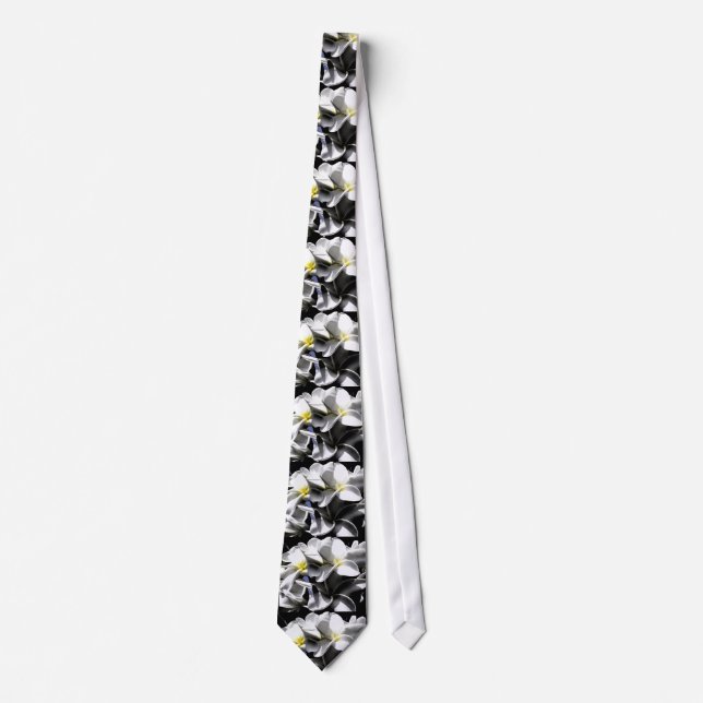 Gravata Necktie das flores da Plumeria Artística (Frente)