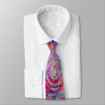 O Psicodélico Neon Rainbow Neck Tie combina com tu
