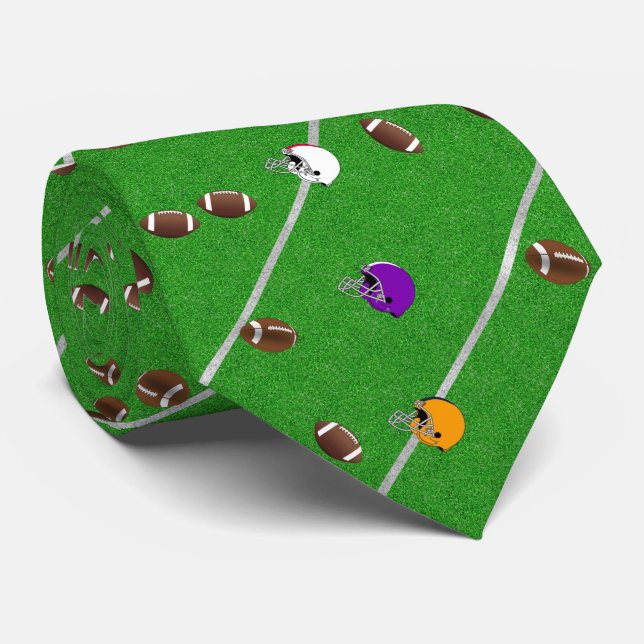 Gravata Padrão de Bolas de Futebol e Capacetes (Rolled)