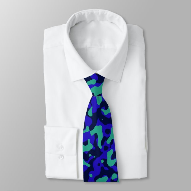 Gravata Padrão de Camouflage de Teal, Azul e Marinho (Amarrado)