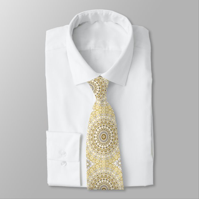 Gravata Padrão de Mandala Amarelo Dourado (Amarrado)