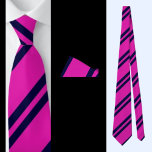 Gravata Padrão Escuro Cor-de-Rosa Azul Striped<br><div class="desc">Tinta azul-escura-rosa,  crua,  cruz,  gravata no pescoço.</div>