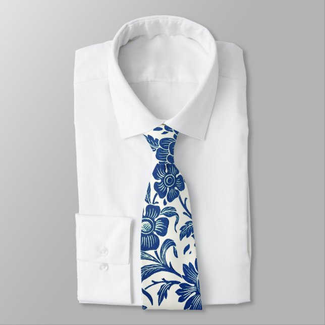Gravata Padrão Floral Azul (Amarrado)