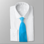 Gravata Padrão Geométrico de Malha Geométrico com Gradient<br><div class="desc">Acessórios gravatas masculinas com design geométrica moderna. Malha geométrica Elegante e legal do Triângulo com gradiente azul para ele.</div>
