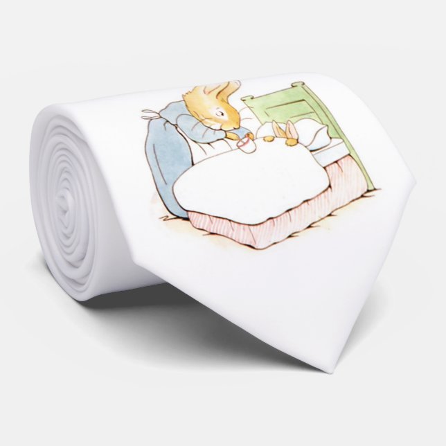 Gravata Peter Rabbit na cama (sendo alimentado pela mãe) (Rolled)