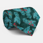 Gravata Pinheiros Verdes e Padrão de Natal das Berias Verm<br><div class="desc">Gravata festiva verde impressa com um padrão fofo de pinheiro verde-aquoso e bagas vermelhas. Presente de Natal perfeito para um entusiasta do inverno,  da floresta e do estilo rústico.</div>