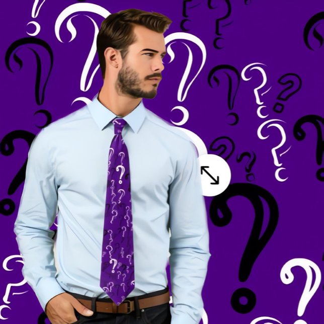 Gravata Ponto de interrogação afligido: branco, preto, ind (Man wearing indigo necktie with black and white question marks.)