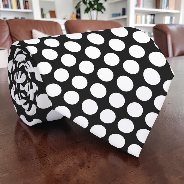 Gravata preta personalizada com bolinhas brancas (Criador carregado)