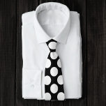 Gravata Preto com Bolinhas brancas<br><div class="desc">Esta é uma bela gravata personalizada que faria qualquer roupa se destacar.</div>