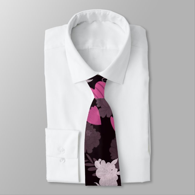 Gravata preto das flores (Amarrado)