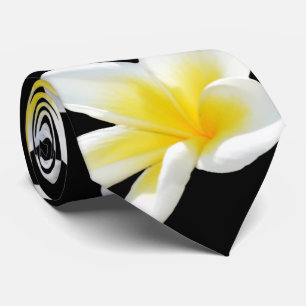 Gravata Primavera Serenade: Frangipanis Amarelos A Preto,