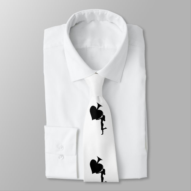 Gravata Rainha das Espadas Segurando o Trovão Ace Negro (Amarrado)