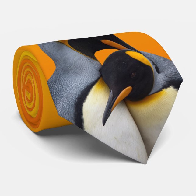Gravata Rei pinguins no laço do amor (amarelo/laranja) (Rolled)