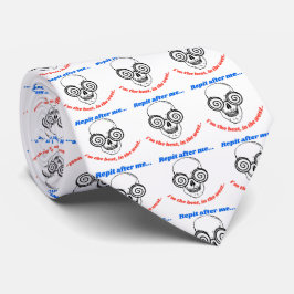 Gravata réplica do crânio atrás de mim