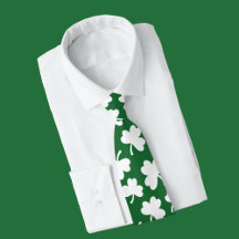 Ruas irlandesas de Shamrock verde e branco