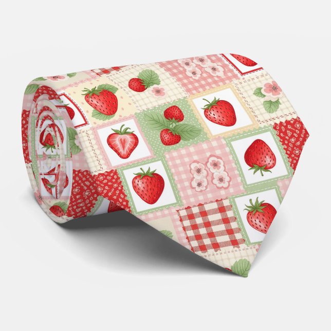 Gravata Strawberry Patchwork Picnic (3) (Rolled)