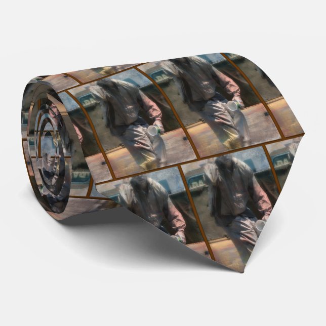 Gravata Street Entertainer Neck Tie (Rolled)