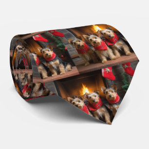 Gravata Terrier Australiano junto à Lareira Natal