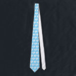 Gravata Tinta azul pastel no pescoço do bebê para o pai do<br><div class="desc">Pintado azul de pastel,  gravata no pescoço para pai do novo bebê. Corda de cor personalizada com impressão de padrão de passos de bebê. Gravatas engraçadas para celebrar recém-nascidos. Excelente para a festa do chá de fraldas e muito mais.</div>