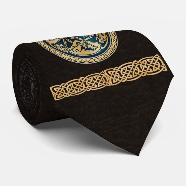 Gravata Torneio de Pescoço Celta Wolf Knotwork Triad (Rolled)