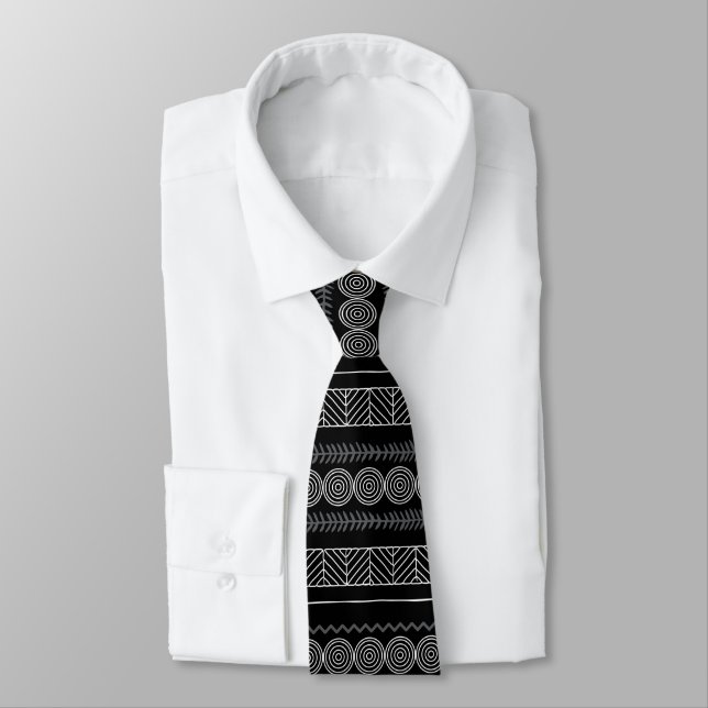 Gravata Torneio Geométrico Aftrican Negro/Branco (Amarrado)