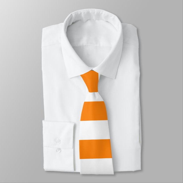 Gravata Torneio Laranja e White Stripe (Amarrado)
