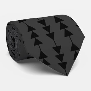 Gravata Triângulos de enforcamento preto moderno e Na moda