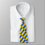 Gravata Ucrânia Flag Neck Tie - Liberdade<br><div class="desc">Ucrânia - Paz - Bandeira Ucraniana - Apoio à Liberdade - Solidariedade - Forte Juntos - Vitória da Liberdade! Vamos faz do mundo um lugar melhor - todos juntos! Um mundo melhor começa - depende - precisa de você também! Você pode transferir para mais de 1000 produtos Zazzle. Redimensionar e...</div>