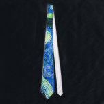 Gravata vincent van gogh Starry Night<br><div class="desc">A famosa pintura de Van Gogh, "A Noite Estrelada". Pintado durante sua estadia no asilo Remy Santo na década de 1880, Van Gogh retratou as colinas rolantes e árvores ciprestes que viu de sua janela. Melhorado digitalmente por PixDezines.Copyright © 2008-2016 PixDezines.com™ e PixDezines™ em zazzle.com. Todos os direitos reservados.</div>