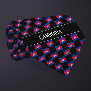 Gravata Wavy Camboja Flag Pattern