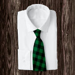 Gravata Xadrez Verde e Negra Tie, Russo<br><div class="desc">Gravata da moda russa com padrão de xadrez de búfalo verde e preto</div>
