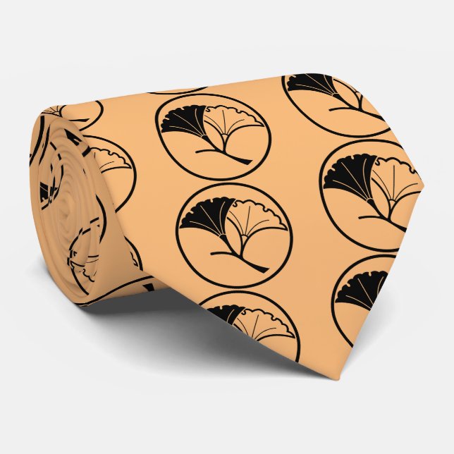 Gravata Yin e yang ginkgo folhas em anel roscado (Rolled)