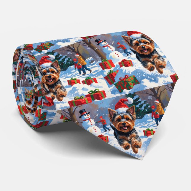 Gravata Yorkshire Terrier na Neve com Chapéu de Natal (Rolled)