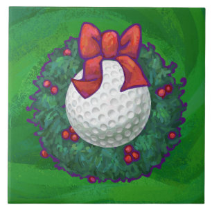 Grinalda do Natal da bola de golfe no verde