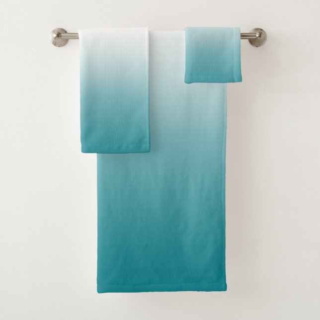 Grupo azul de toalha de banho da cor do inclinação (Insitu)