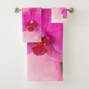 Grupo cor-de-rosa de toalha de banho da flor da