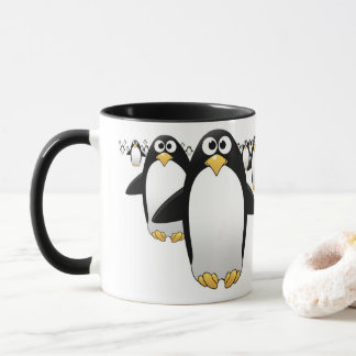 Grupo de Penquins em uma caneca de café