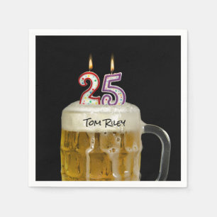 Guardanapo De Papel 25as velas do aniversário na cerveja