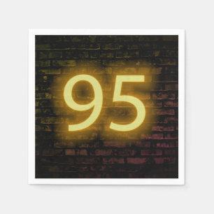 Guardanapo De Papel Aniversário Neon 95 Sinal em Brick Wall Napkins