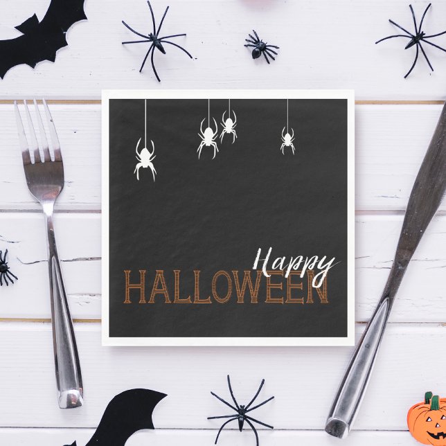 Guardanapo De Papel Aranhas do Dia das Bruxas de Laranja Felizes | Par (These napkins with spiders dropping in are the perfect addition to your spooky Halloween party.)
