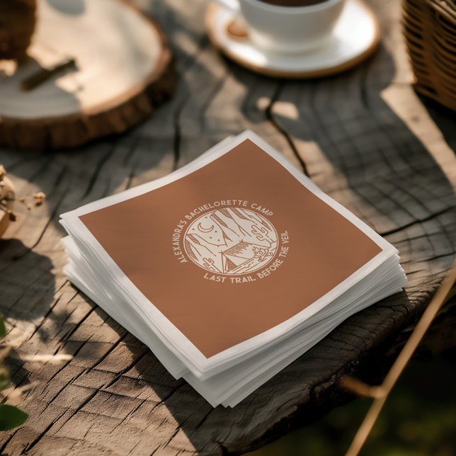 Guardanapo De Papel Bachelorette de Campanha nas Montanhas (Mountain Camping Weekend Bachelorette Napkins)
