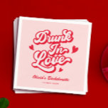 Guardanapo De Papel Bebado Na Festa de solteira Do Amor<br><div class="desc">Adicione um toque alegre e liso à sua festa de solteira rosa ou festa de solteira vermelha e rosa com este Bebado personalizado "In Love Festa de solteira Napkins". Perfeito para uma festa de solteira namorados ou dias de os namorados com tema festa de solteira, esses guardanapos abraçam um tema...</div>