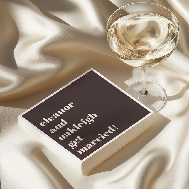 Guardanapo De Papel Bold Typography Fun Brown Custom Modern Wedding (Criador carregado)