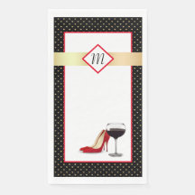 Calçados Vermelhos E Vinho Vermelho