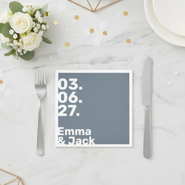 Guardanapo De Papel Casamento com data vertical em ardósia azul modern (Modern slate Blue minimal Vertical Date Wedding Napkin.)