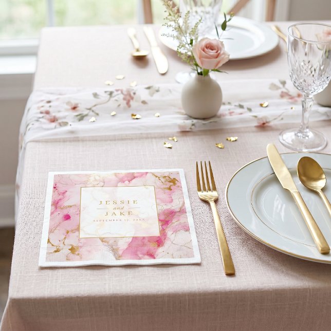 Guardanapo De Papel Casamento com efeito de mármore rosa e dourado (Pink and gold marble effect Wedding Napkins)