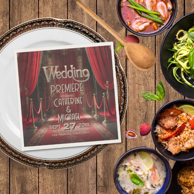 Guardanapo De Papel Casamento de Hollywood Red Carpet Premiere (Flat lay silver screen golden glitz glamour touch – Red Carpet Wedding Napkin)