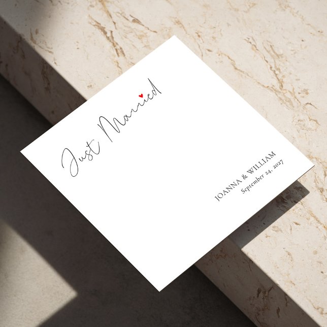 Guardanapo De Papel Casamento Elegante de Recens casados Napkins com N (Elegant Just Married Wedding Napkins with Names)